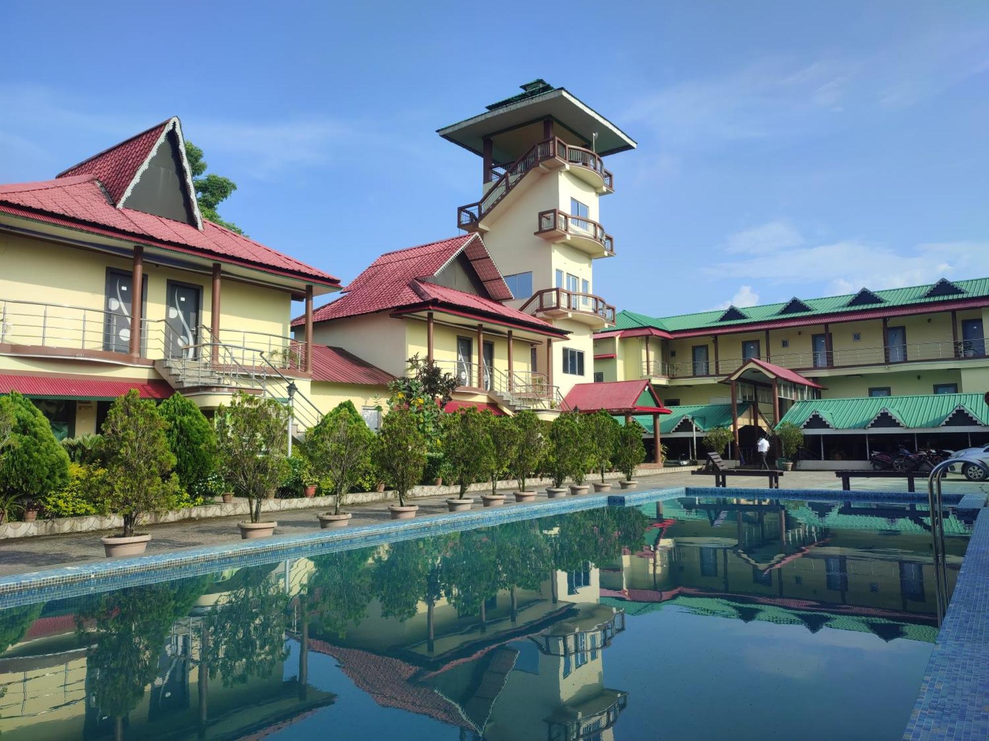 Maa Greenary View - A Holiday Resort Alipur Duar Kültér fotó
