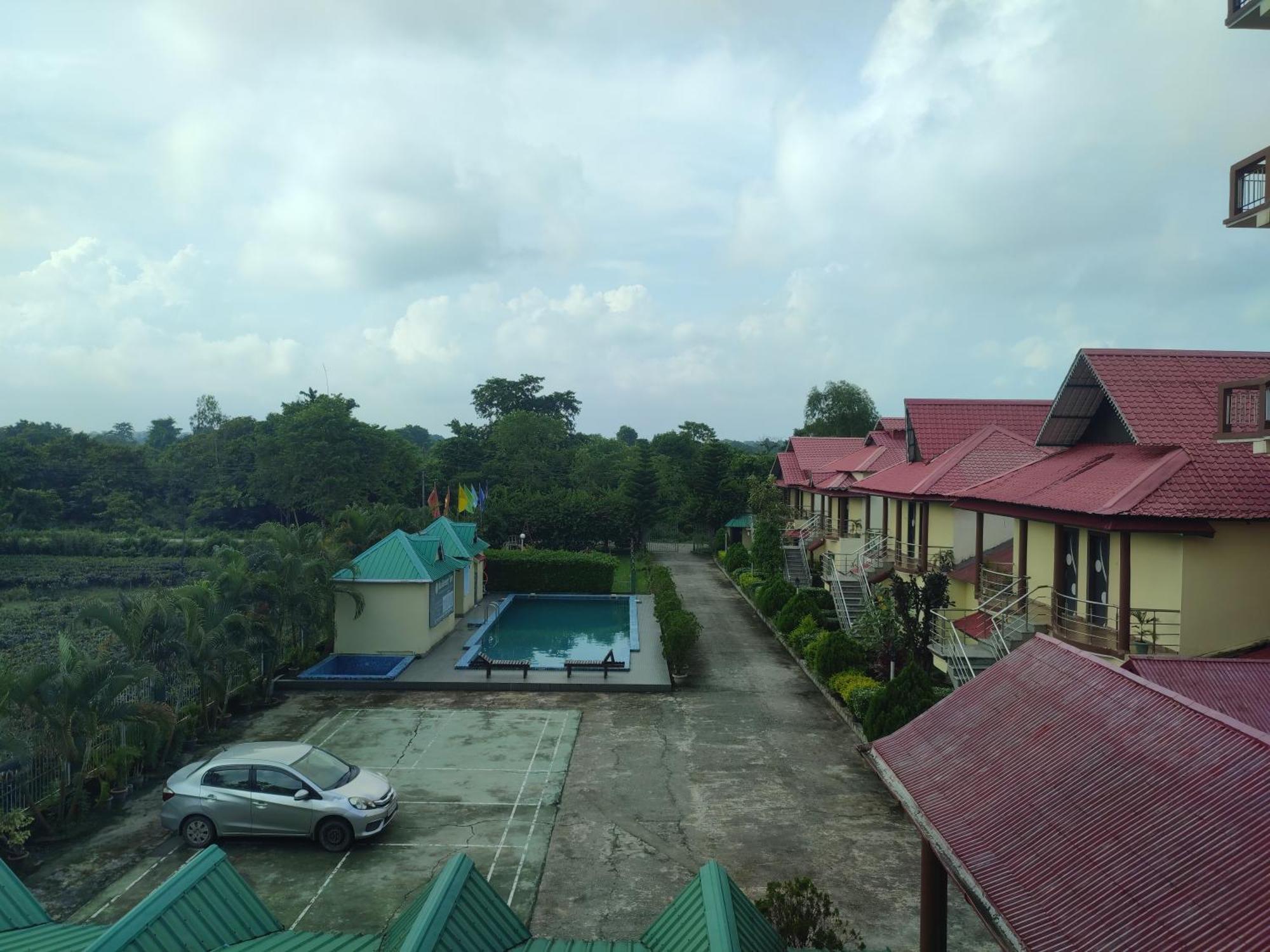 Maa Greenary View - A Holiday Resort Alipur Duar Kültér fotó