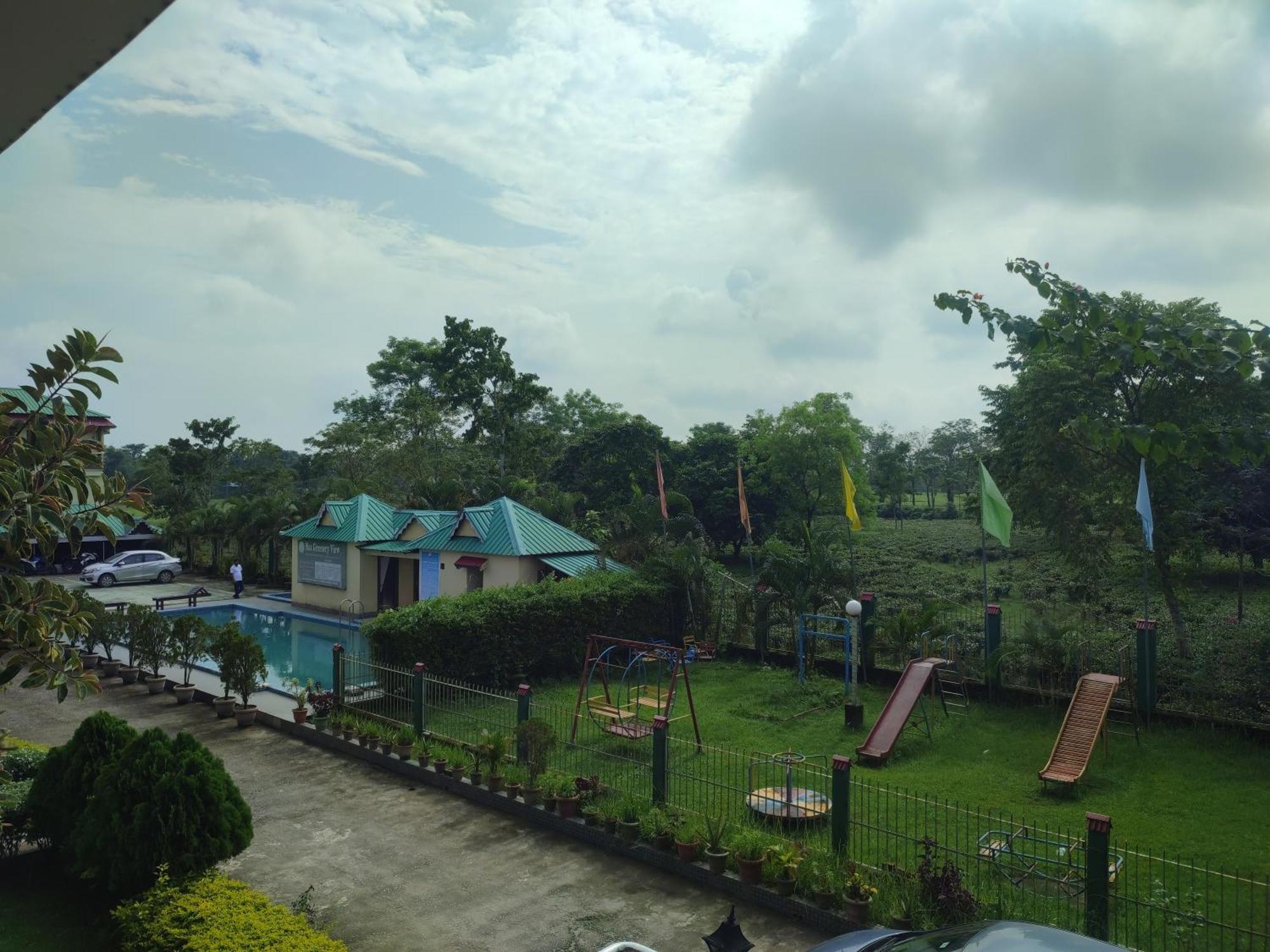 Maa Greenary View - A Holiday Resort Alipur Duar Kültér fotó